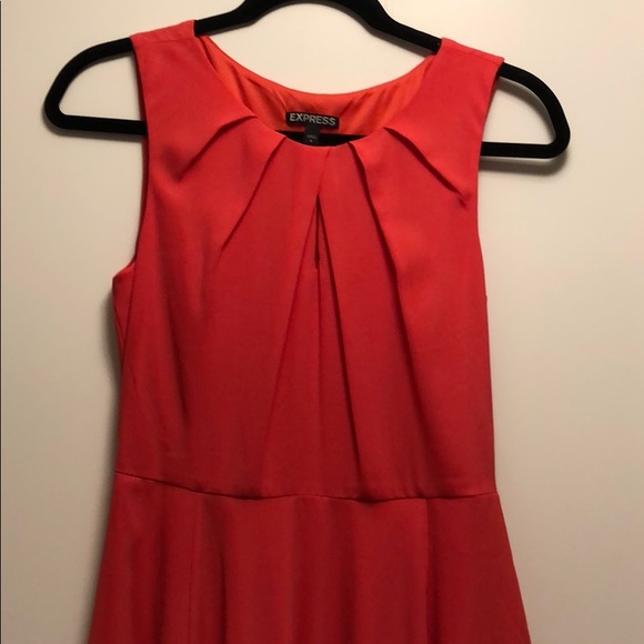 Express coral colored dress - Picture 6 of 8